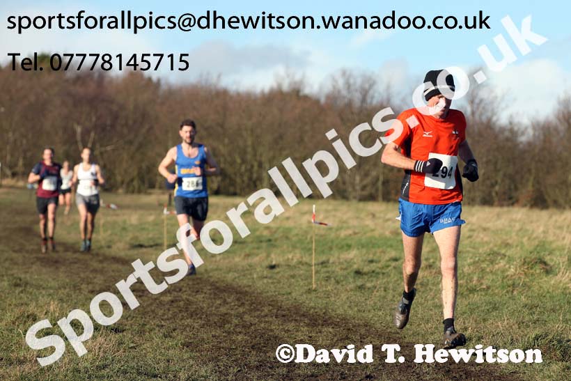 Mens masters 35s to 64s North Eastern Masters, Wallsend. Photo: David T. Hewitson/Sports for All Pics
